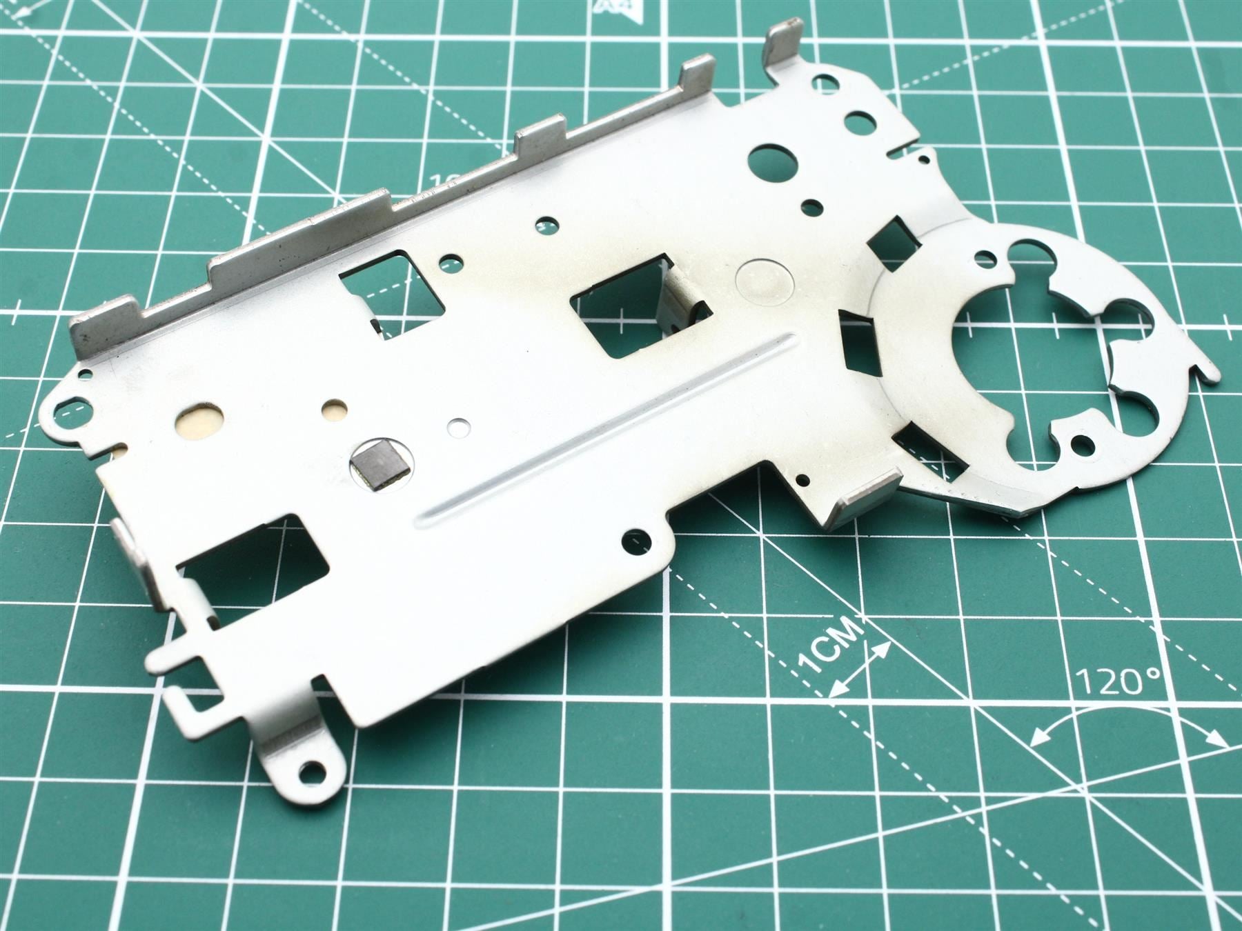 Harman Kardon TD-102 Flywheel Bracket (B) Cassette Deck (Pos.45)
