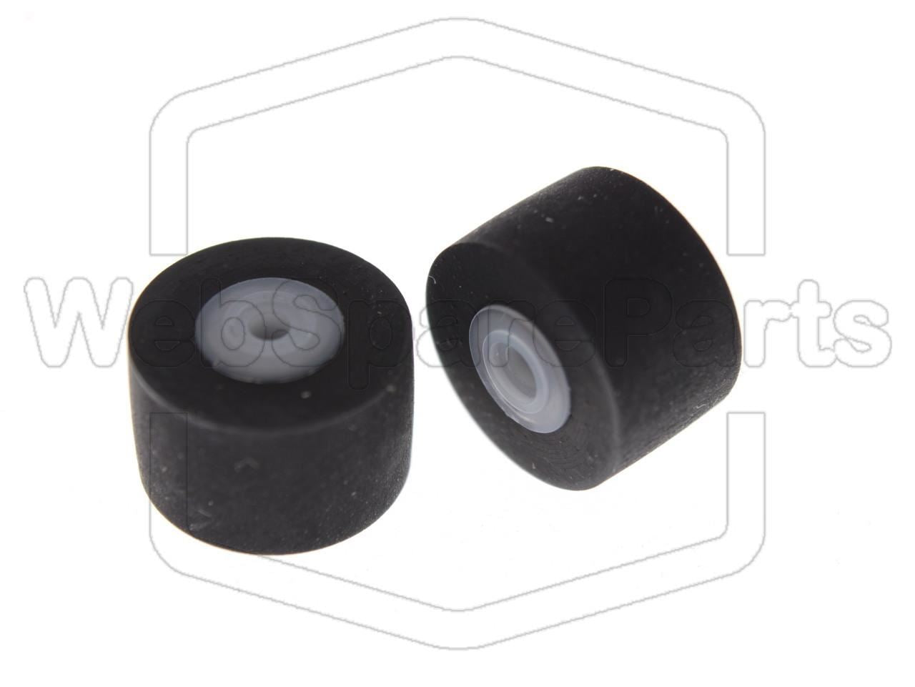 Rulli di pressione (pinch rollers) per piastra cassette Teac R-H300