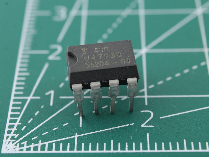 U4793B Integrated Circuit