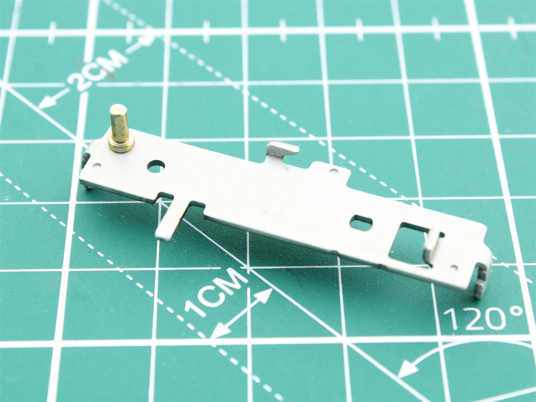 For/Rev. Side Rod for Technics RS-TR474 (Position 104-2)