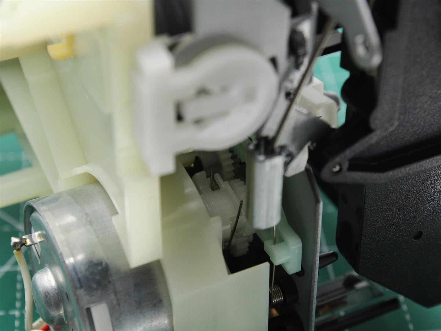Ingranaggio FR/RW per piastra cassette Sony TC-K315