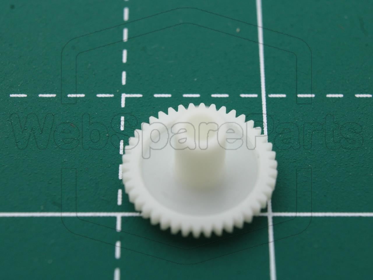 Ingranaggio FR/RW per piastra cassette Panasonic RX-E250